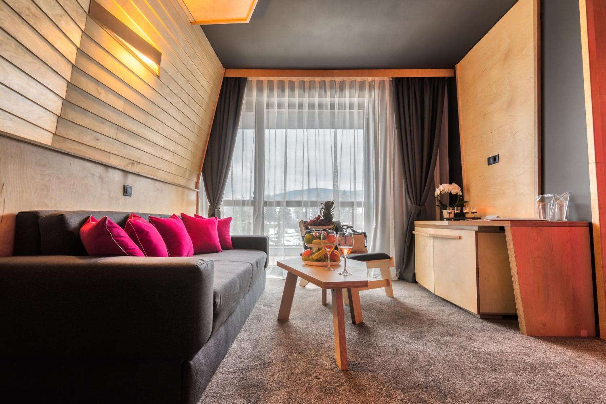 Hotel Arte Spa & Park Welingrad Pokój zdjęcie A suite at the hotel