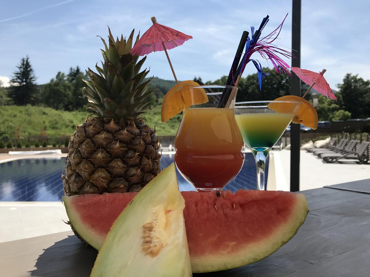 Hotel Arte Spa & Park Welingrad Zewnętrze zdjęcie A watermelon cooler